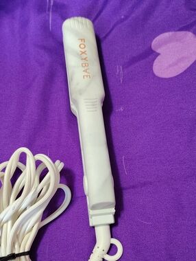 FOXYBae White Travel Hair Straightener - Compact Electric Styler